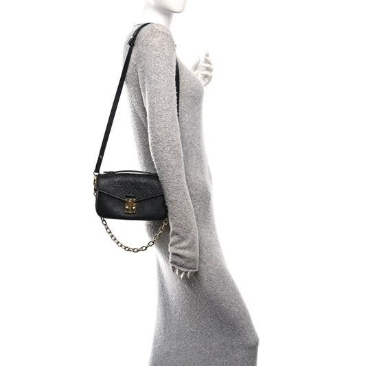 Empreinte Pochette Metis East West Black