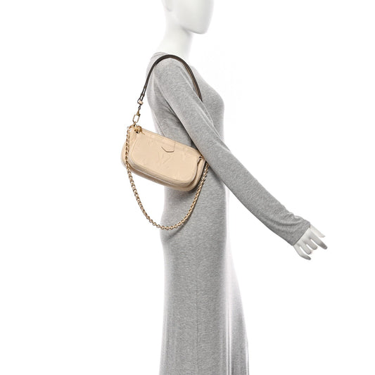 Empreinte Monogram Giant Multi Pochette Accessories Cream