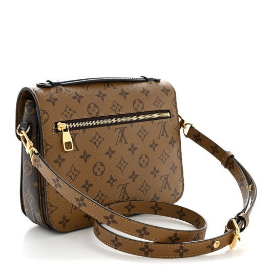 Reverse Monogram Pochette Metis
