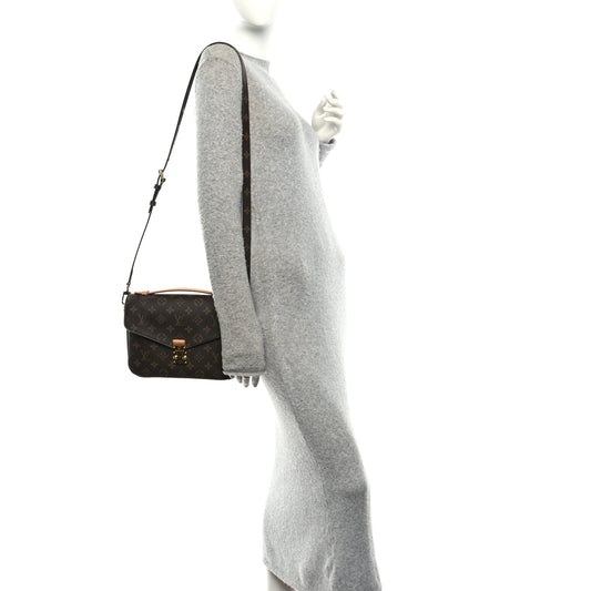Monogram Pochette Metis