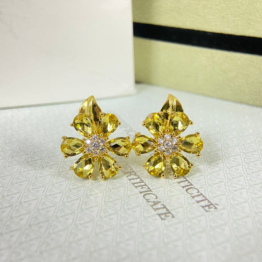VCA Diamond Flower Earstud