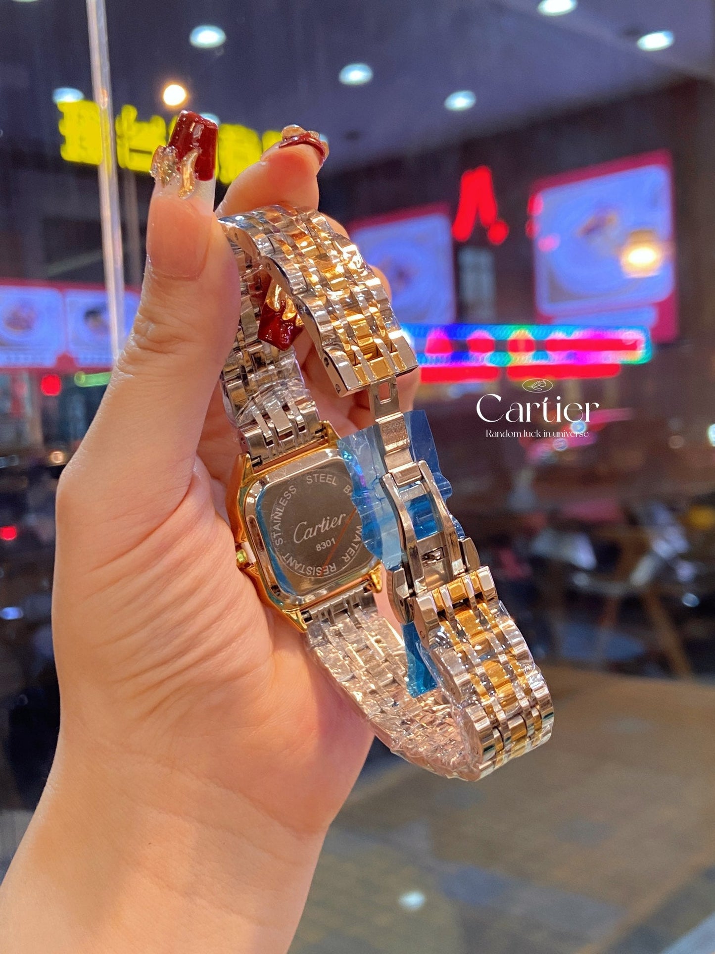 Lux Cartier Panter Gold Watch