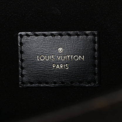 Reverse Monogram Pochette Metis