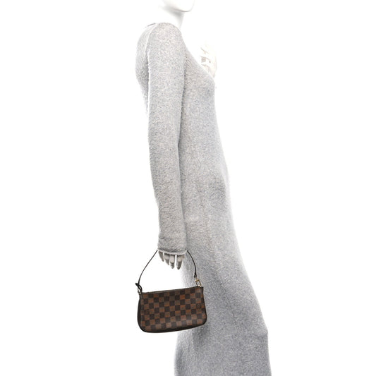 Damier Ebene Navona Pochette Accessories