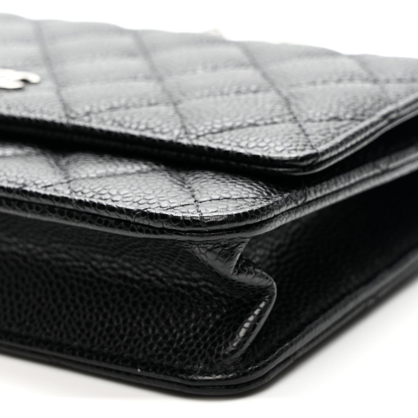 Caviar Quilted Wallet on Chain WOC Black