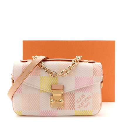 Damier Giant Pochette Metis East West Peach