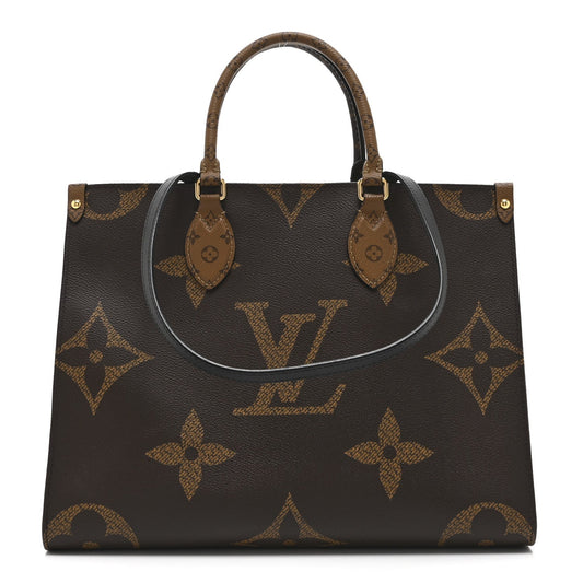 Reverse Monogram Giant Onthego MM