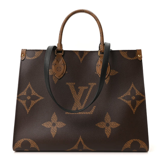 Reverse Monogram Giant Onthego MM