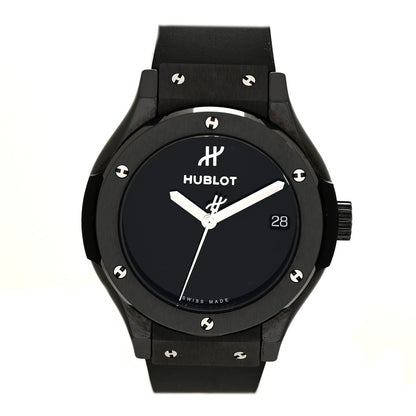 Ceramic Rubber 33mm Classic Fusion Black Magic Quartz Watch Black 581.CX.1270.RX.MDM