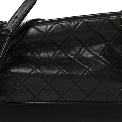 Aged Calfskin Quilted Medium Gabrielle Hobo Black