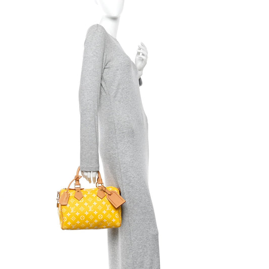 Calfskin Monogram Speedy P9 Bandouliere 25 Jaune Mat