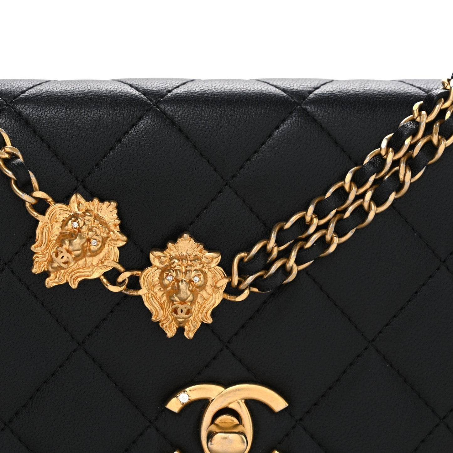 Lambskin Quilted Lion Motif Wallet On Chain WOC Black
