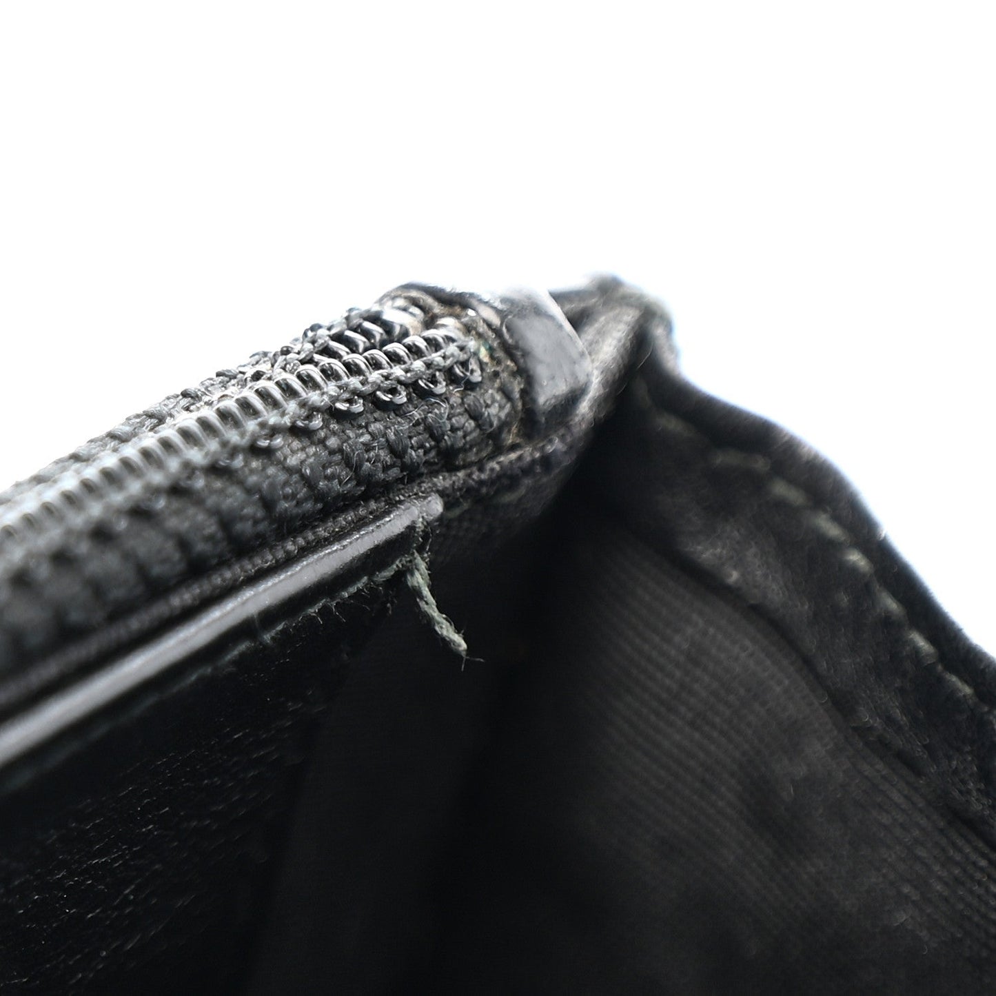 Crumpled Calfskin Quilted Wallet On Chain WOC So Black