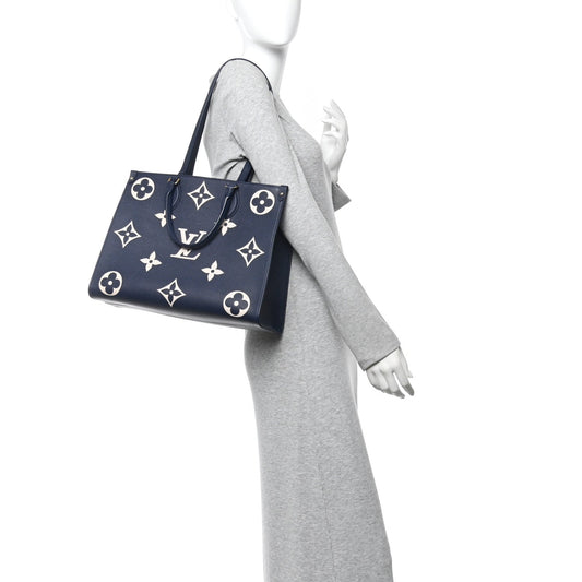 Empreinte Monogram Giant Onthego MM Navy Creme