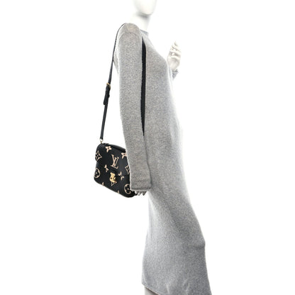 Empreinte Monogram Giant Pochette Metis Black Beige