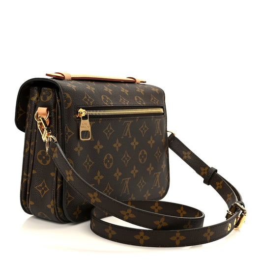 Monogram Pochette Metis