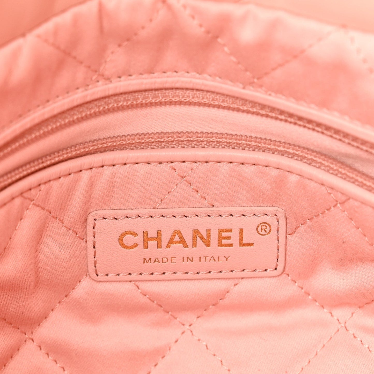 Shiny Calfskin Quilted Small Chanel 22 Light Pink