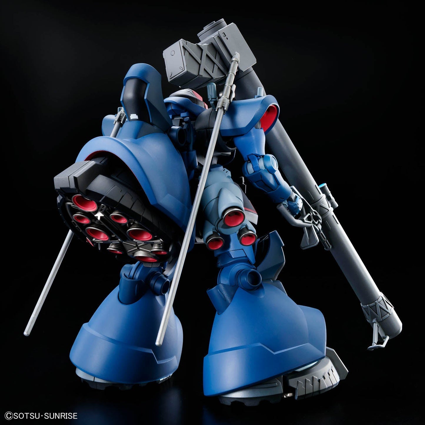 HG-GQ CHALLIA'S RICK DOM