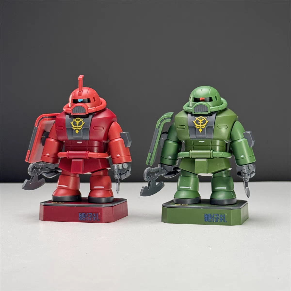 CHONKER MS-06S RED ZAKU